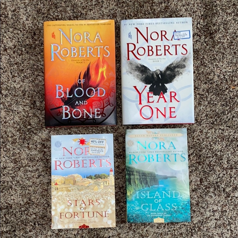 Nora Roberts Mixed Book Bundle